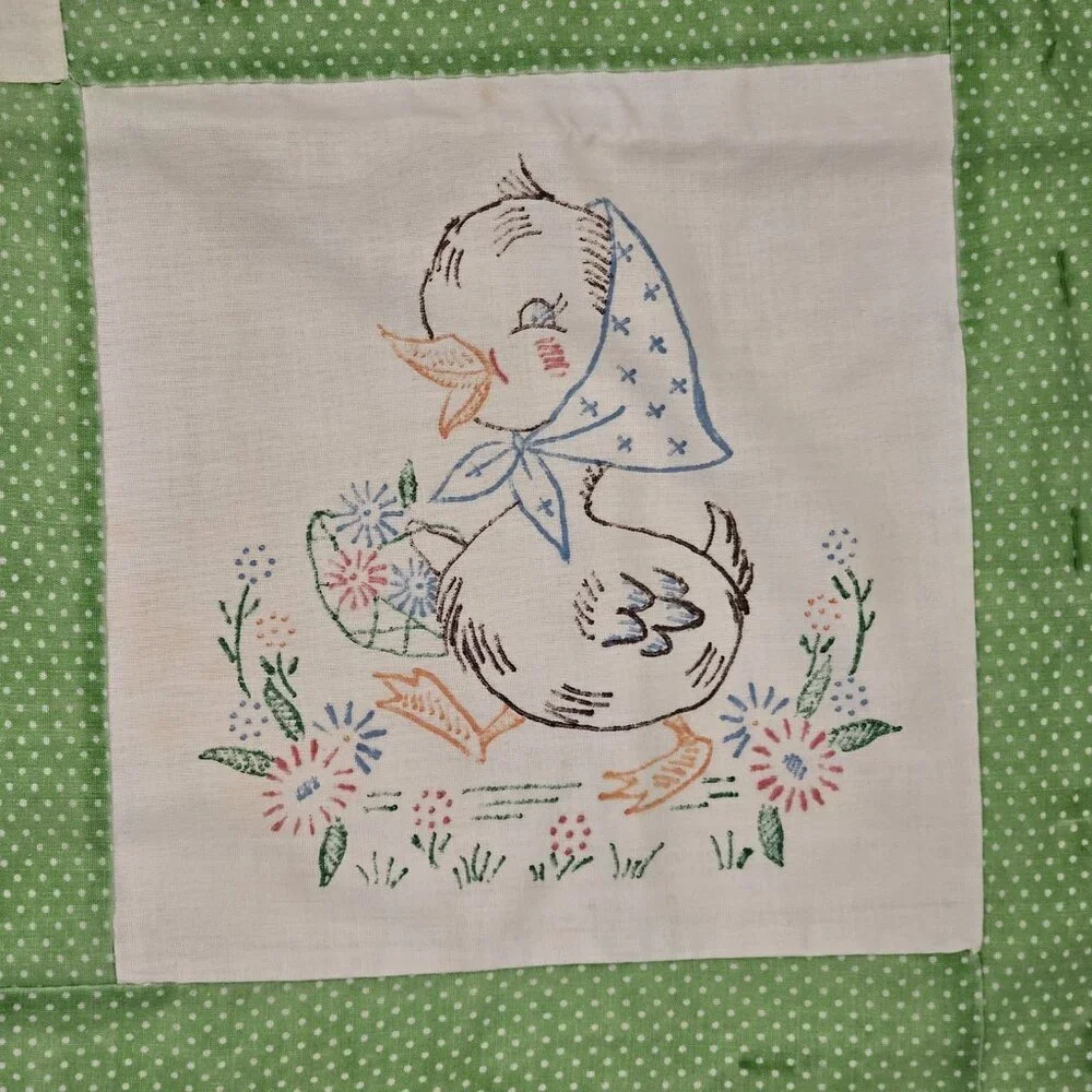 Vintage 60s‎ Kitschy Baby Quilt Hand Stitched Animals Patchwork Green 34.5 X 45